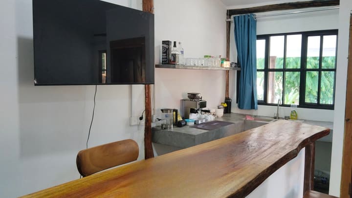 Long Set | New-Build Restaurant & Bar with Owner's Suite