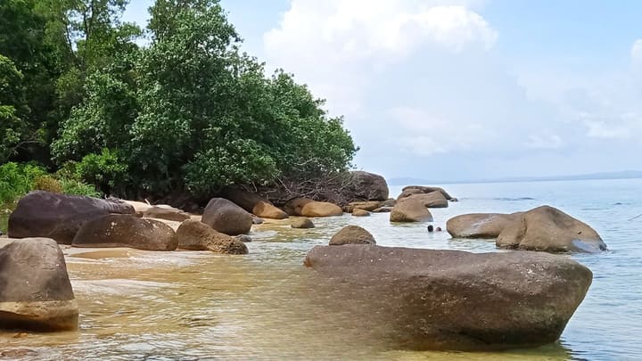 Prek Svay | 17,000 m² Beachfront Parcel, Hard Title