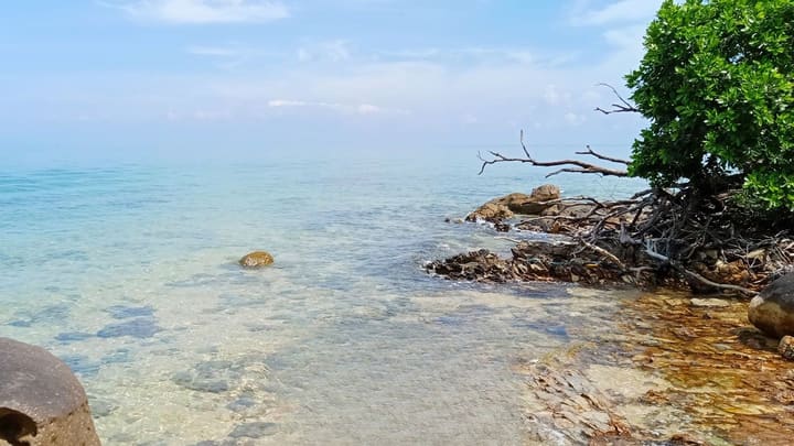 Prek Svay | 17,000 m² Beachfront Parcel, Hard Title