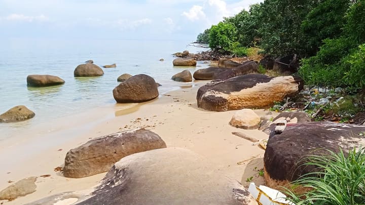 Prek Svay | 17,000 m² Beachfront Parcel, Hard Title