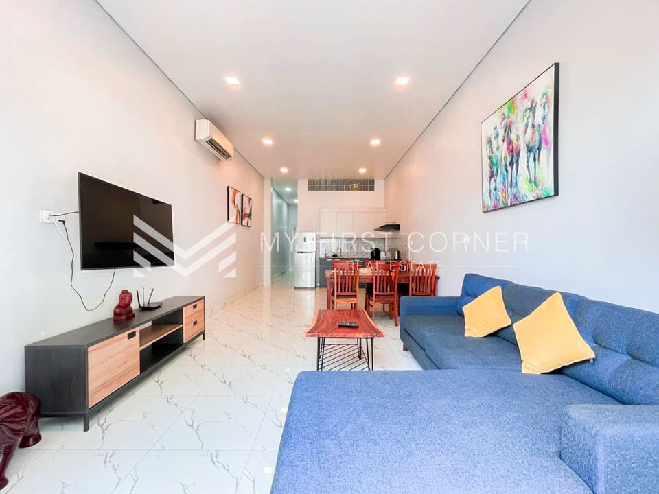 1-bedroom renovated apartment for rent in Daun Penh Area Near Exchange Square