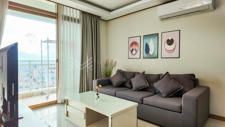 For rent one Bedroom Apartment at De Castle royal BKK1