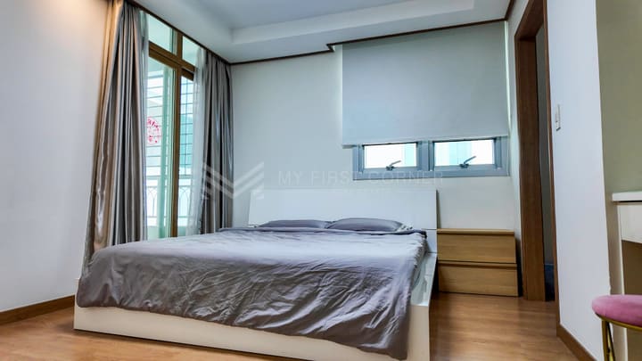For rent one Bedroom Apartment at De Castle royal BKK1