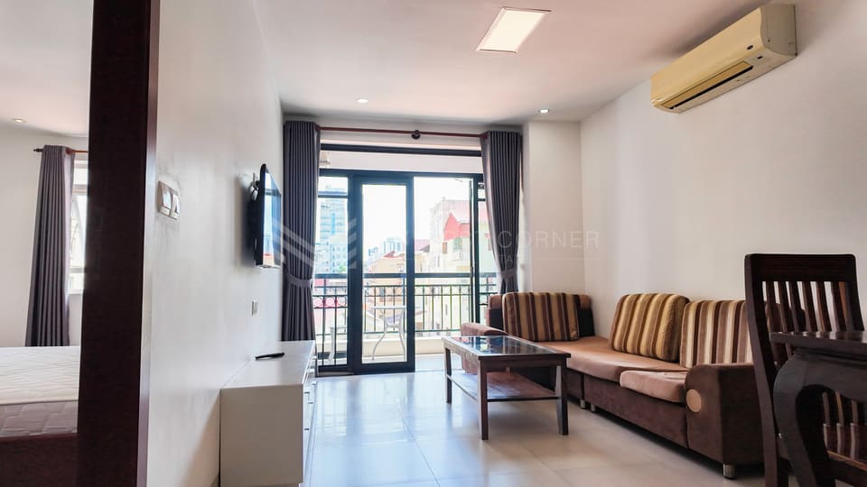 1-bedroom service apartment For rent in Toul Tompong Area