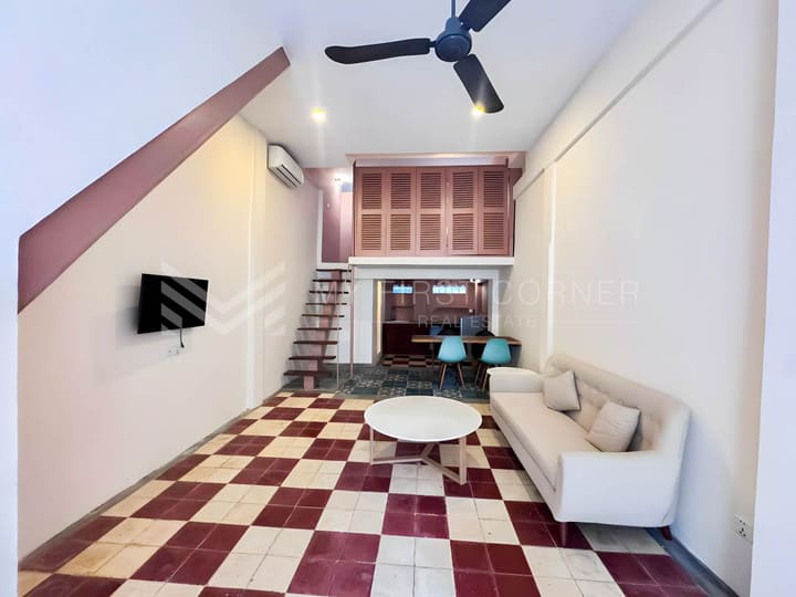 1-bedroom renovated Apartment (Ground Floor Duplex Style) For Rent