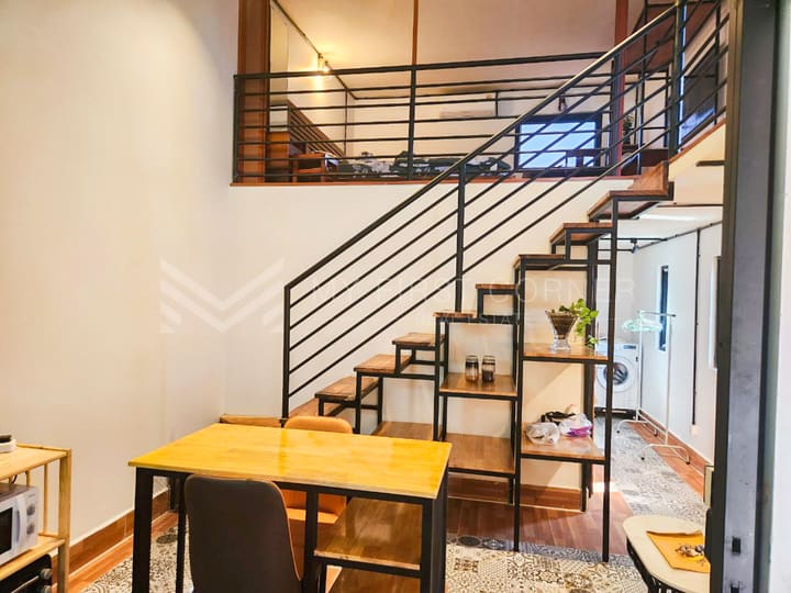 1-Bedroom Duplex For Rent in Chak Angrea Kraom