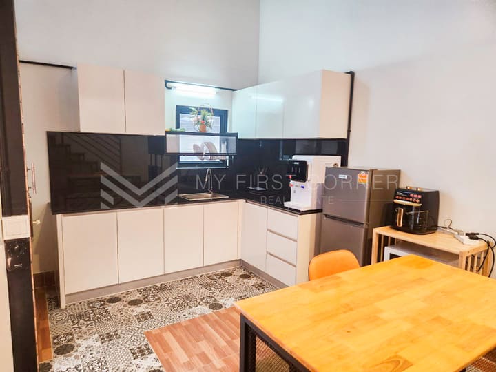 1-Bedroom Duplex For Rent in Chak Angrea Kraom