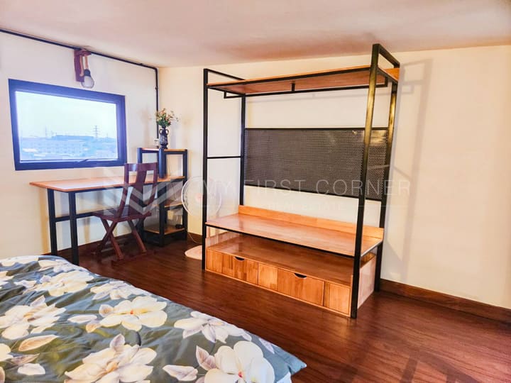 1-Bedroom Duplex For Rent in Chak Angrea Kraom
