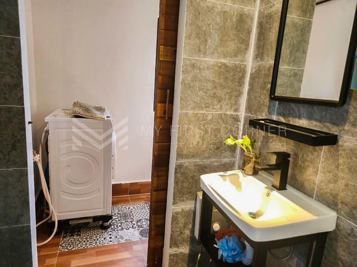 1-Bedroom Duplex For Rent in Chak Angrea Kraom