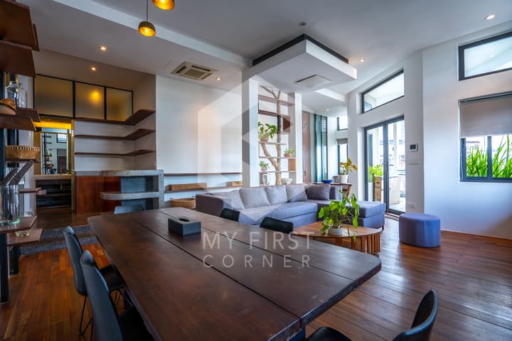 Renovated apartment in Daun Penh For Rent