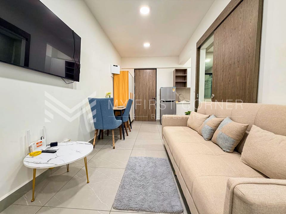 Studio For Rent l Urban Village Phase 2 