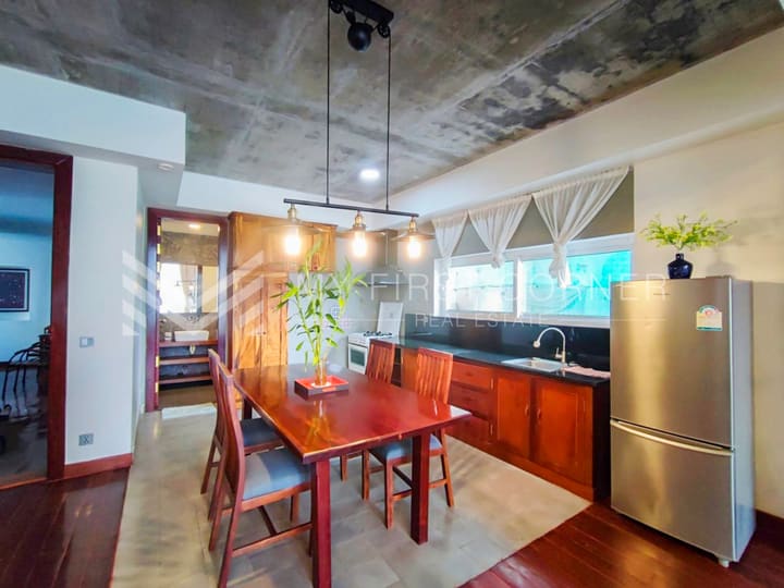 Duplex 1 Bedroom Apartment for Rent l BKK1