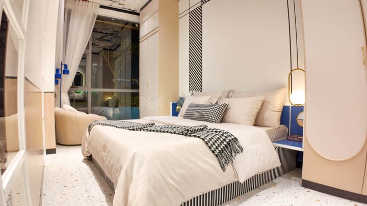 Affordable one bedroom | Time Square 8