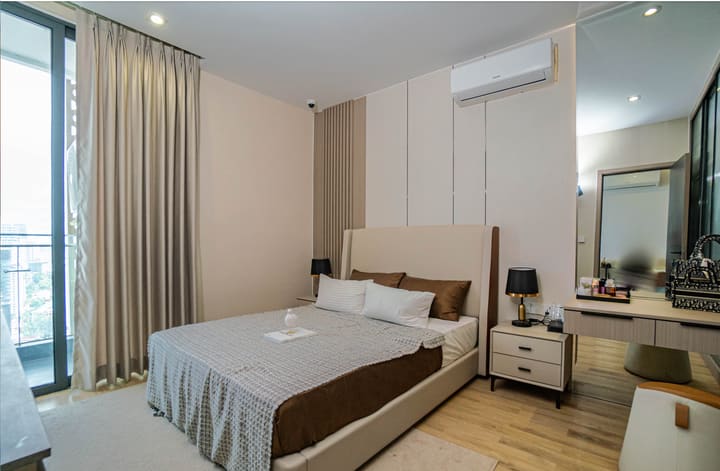 Luxury 1-Bedroom Condo for Sale – 5-Star Hotel Management, Infinity Pool & Gym Experience