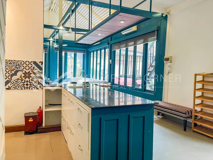 Modern 1-Bedroom Renovated House for Rent in Daun Penh