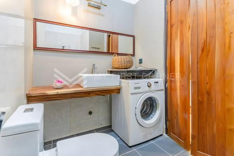1-Bedroom Renovated house For Rent