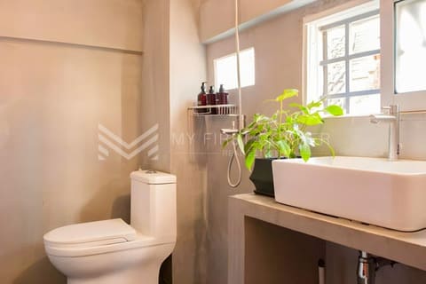1-Bedroom Renovated house For Rent