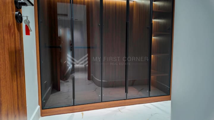 Commercial Building house For rent at BKK1