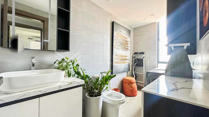 21th floor 3 bedroom duplex for sale in Boeung Trabek Chamkarmorn Phnom Penh