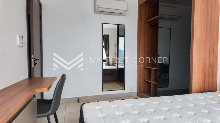 Premier 2-bedroom service apartment For Rent in Tonle Bassac Near Independent Monument
