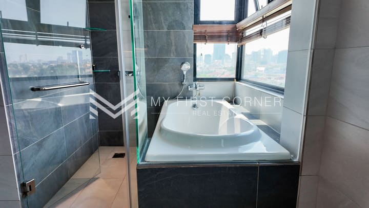 Premier 2-bedroom service apartment For Rent in Tonle Bassac Near Independent Monument
