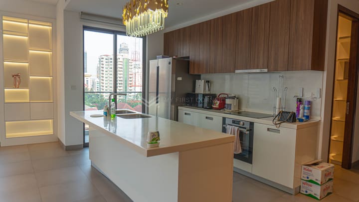 2 Bedroom Embassy Central -BKK1 For Rent