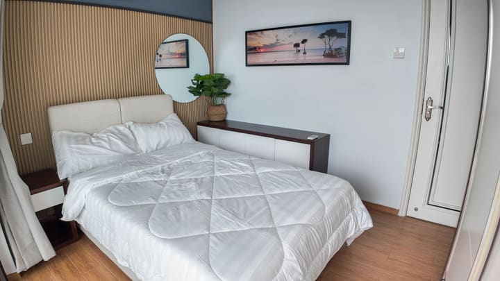 Phnom Penh 2BR Apartment for Rent – Great Location in Tonle Bassac