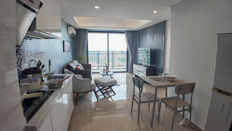 Phnom Penh 2BR Apartment for Rent – Great Location in Tonle Bassac