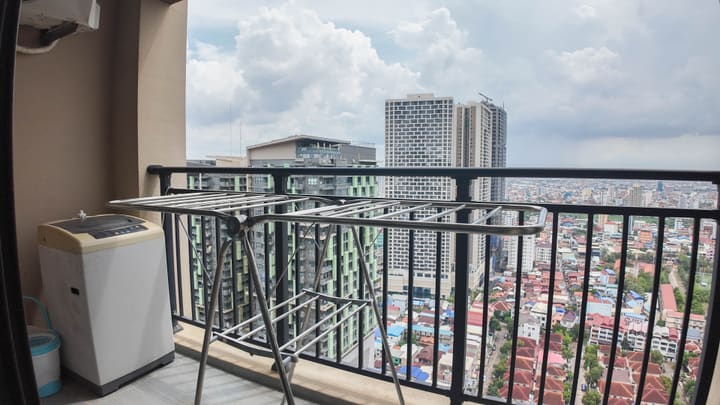 Phnom Penh 2BR Apartment for Rent – Great Location in Tonle Bassac
