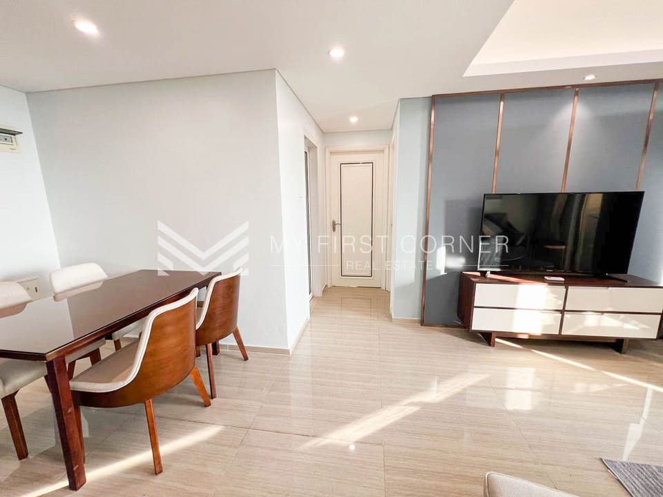 Spacious 2-Bedroom Unit in Tonle Bassac – From Just $800/Month