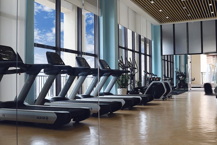 Spacious 2-Bedroom Unit in Tonle Bassac – From Just $800/Month