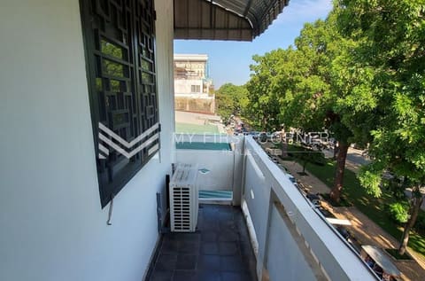 2-bedroom for rent in Doun Penh