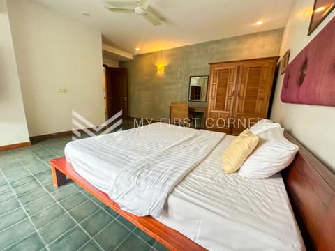 2-Bedroom Renovated house for Rent in BKK1