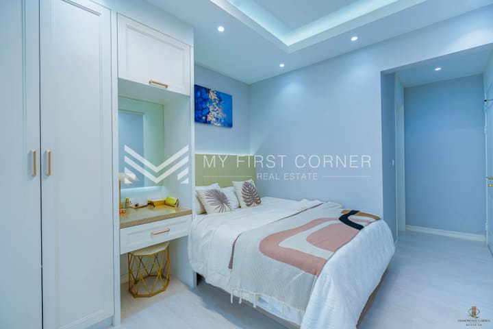 Spacious 2-Bedroom Condo with Panoramic River Views