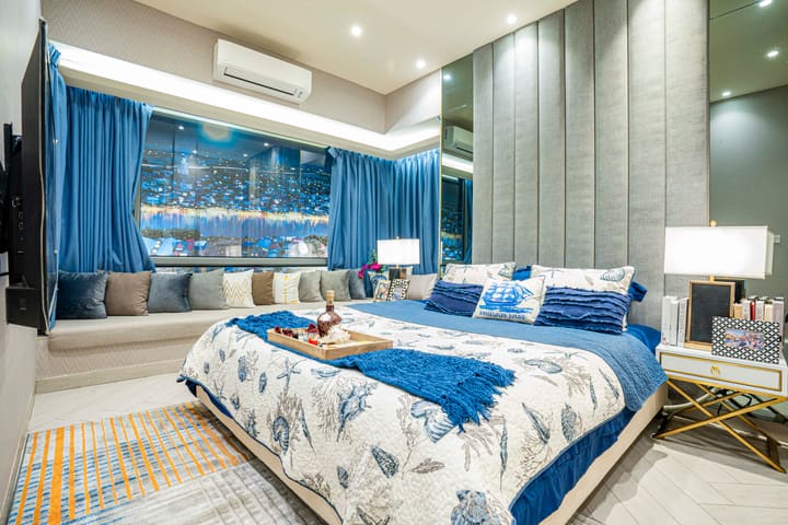 Luxurious 2-Bedroom Duplex at Urban Village