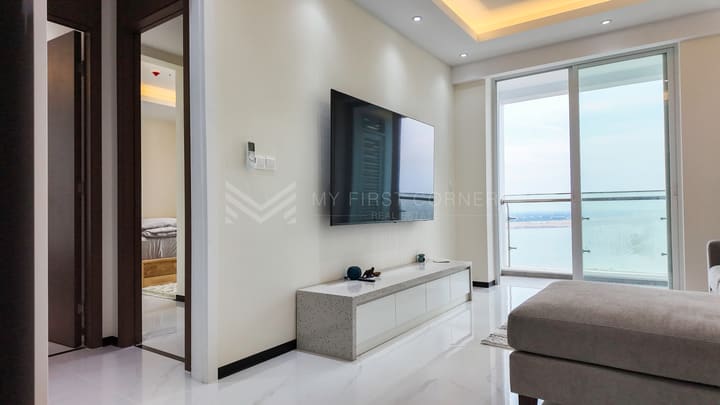 2-bedroom Riverfront at Diamond Bay Garden for Rent