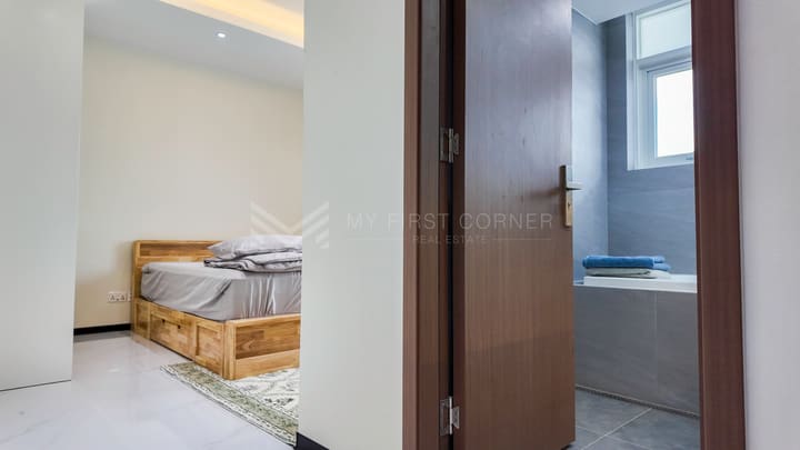 2-bedroom Riverfront at Diamond Bay Garden for Rent
