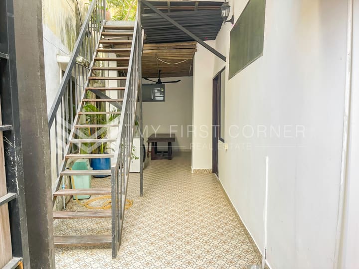 Modern 2-Bedroom House For Rent