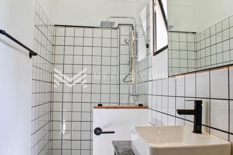 Modern 2- Bedroom renovated house for Rent in Daun Penh Area