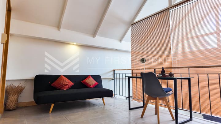 Renovated Duplex 2-bedroom For Sale in 7 Makara