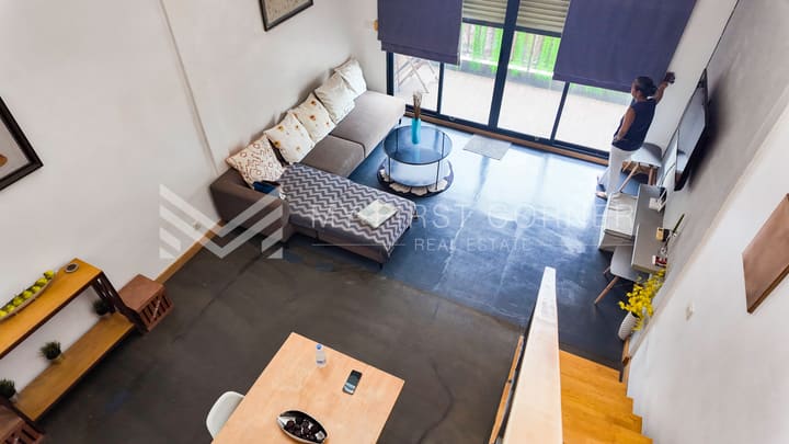 Renovated Duplex 2-bedroom For Sale in 7 Makara