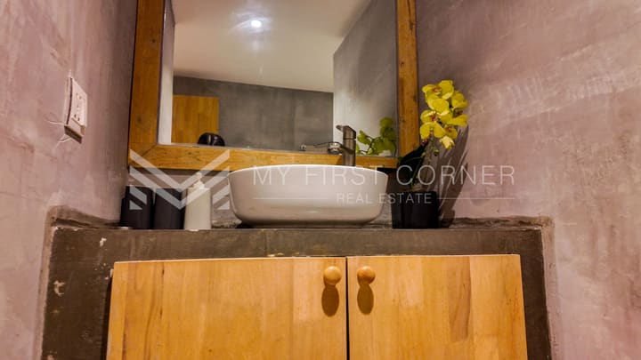 Renovated Duplex 2-bedroom For Sale in 7 Makara