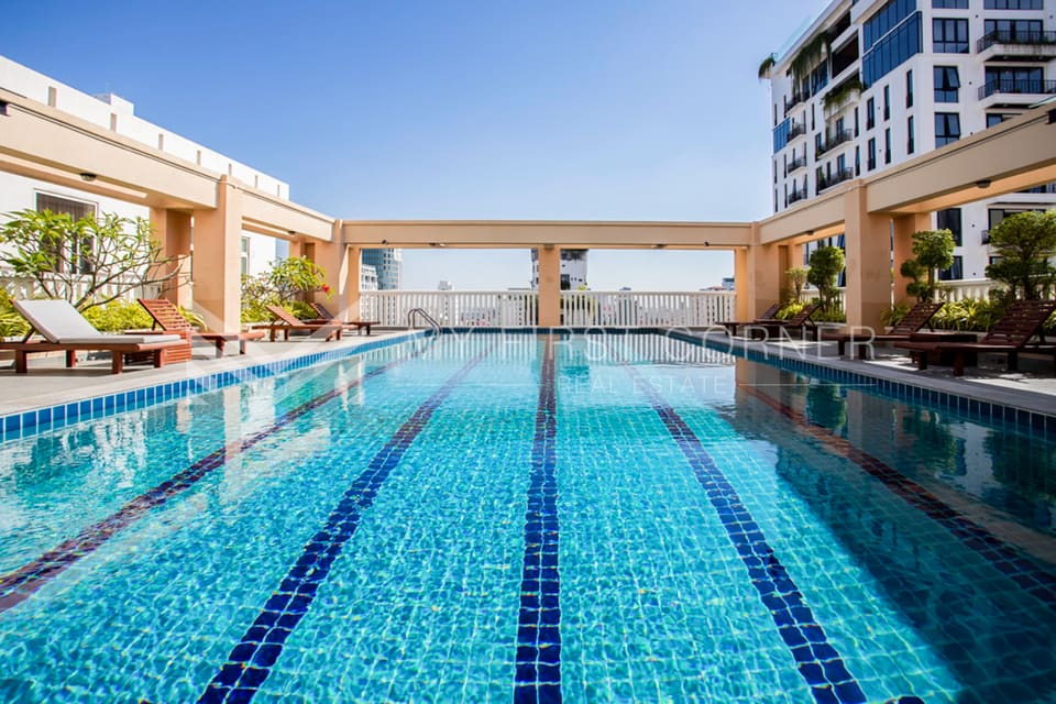 2 Bedroom Serviced Apartment For Rent l BKK1