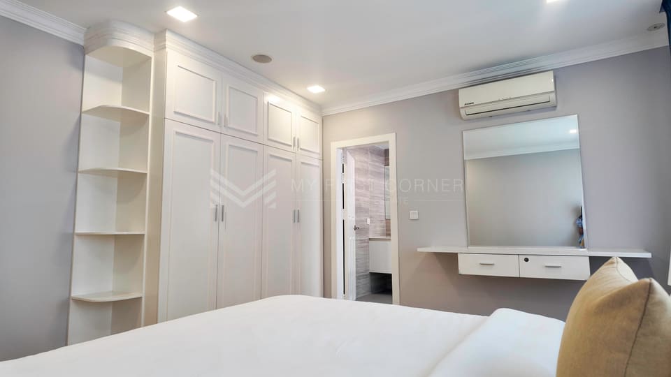 3-Bedroom apartment for rent in BKK1 With good location in central City