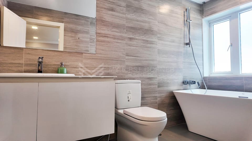 3-Bedroom apartment for rent in BKK1 With good location in central City