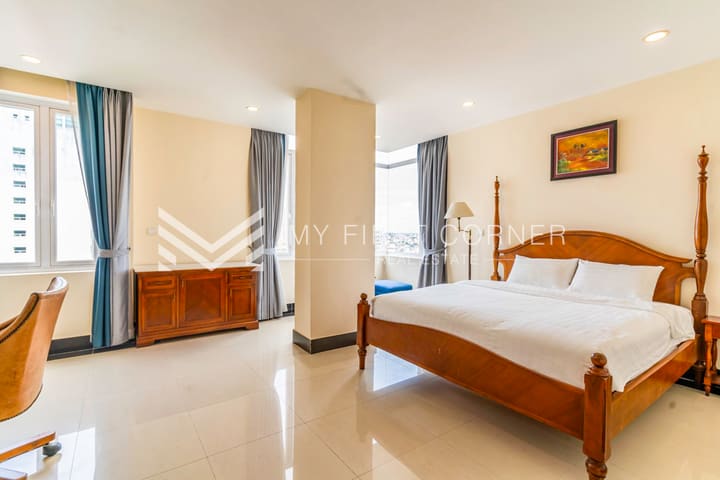 3-Bedroom Service Apartment in BKK1 For Rent