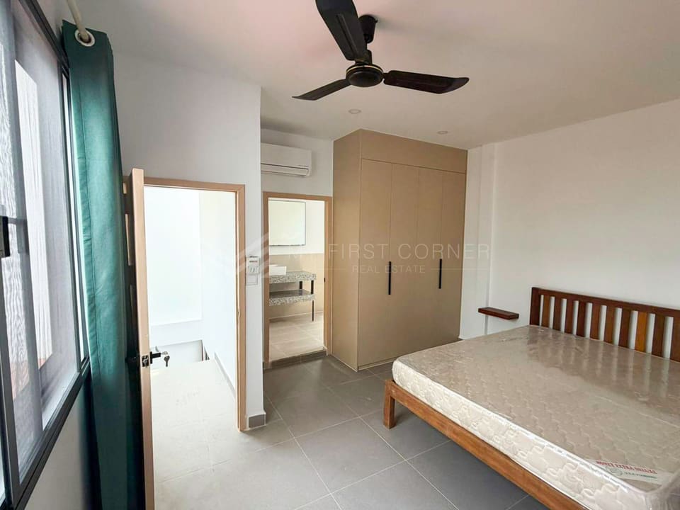 Renovated 3-Bedroom For Rent -Near Riverside