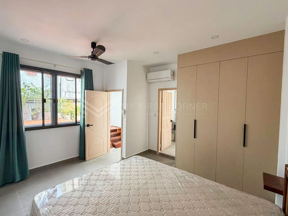 Renovated 3-Bedroom For Rent -Near Riverside