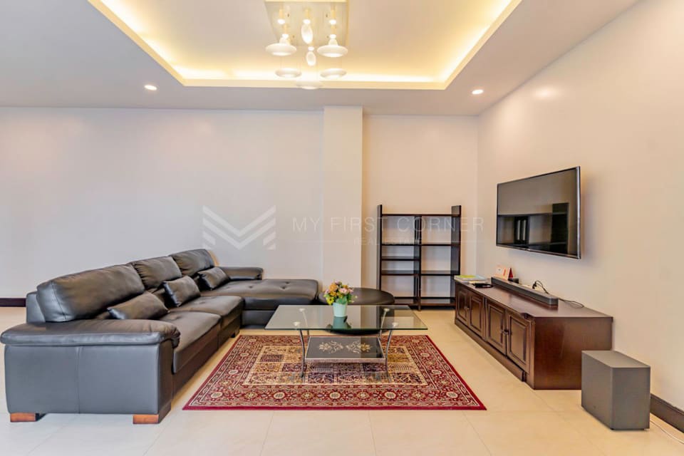 3-bedroom service apartment For Rent in Daun Penh