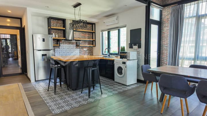 Modern 3-Bedroom Renovated House for Rent in BKK1